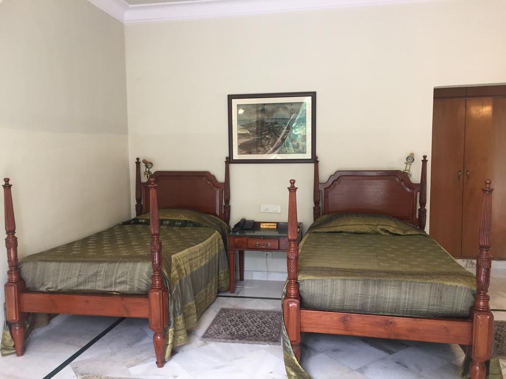 Hotel Barwara Kothi Jaipur Zimmer foto